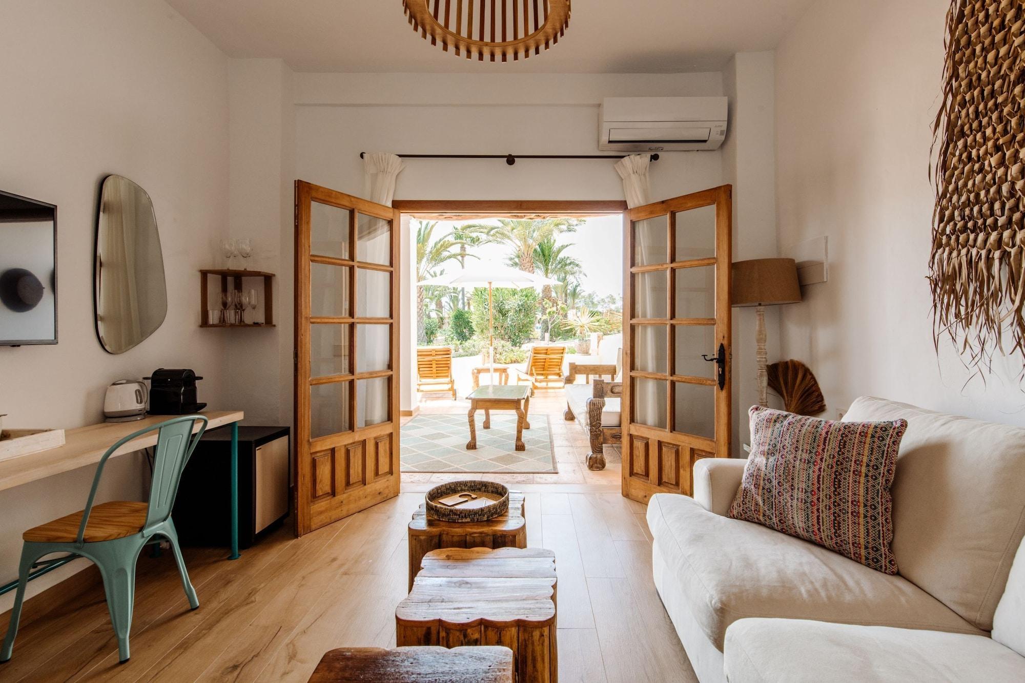Petunia Ibiza (Adults Only) Hotel Cala Vadella  Exterior photo